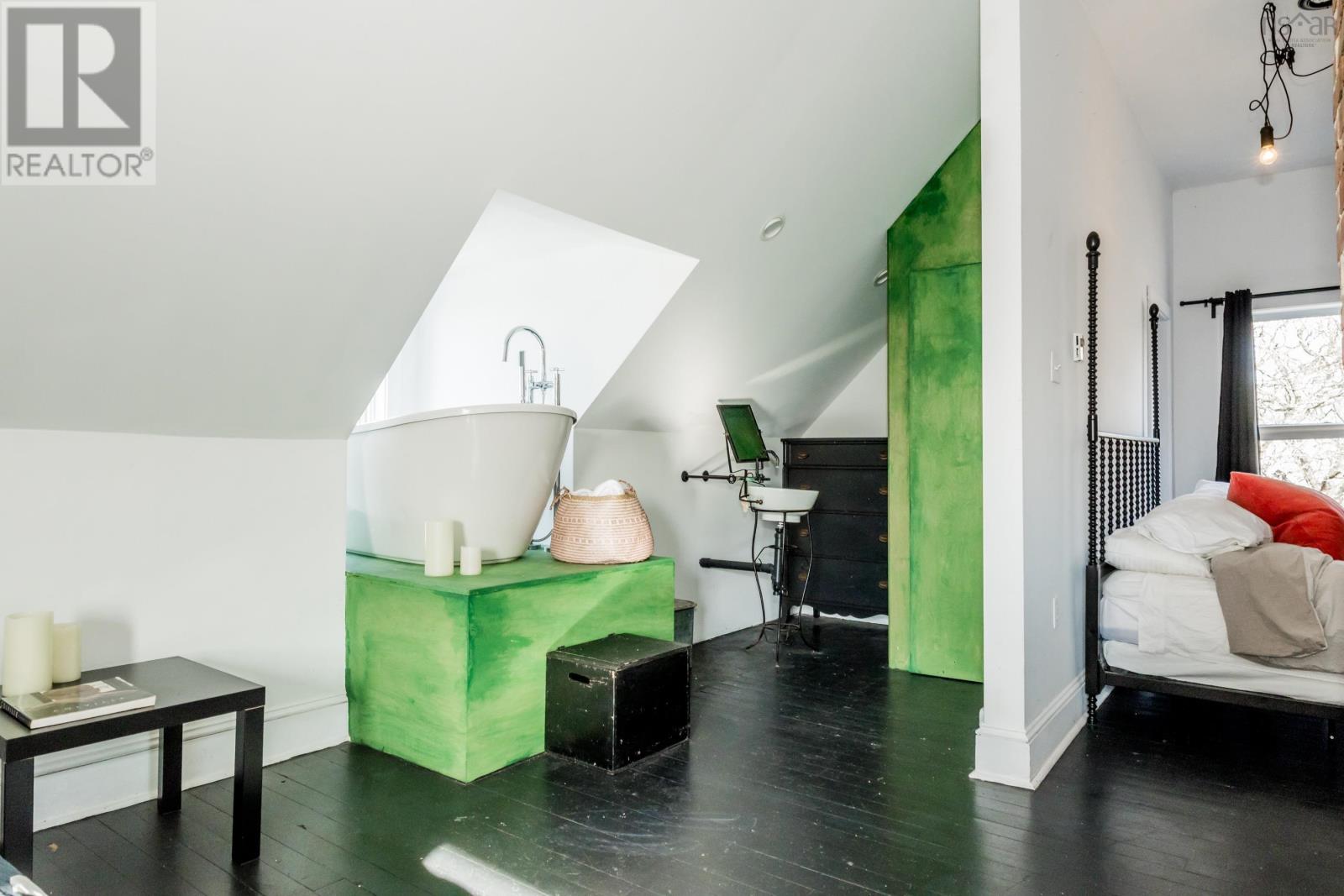 14 Locust Avenue, Wolfville, Nova Scotia  B4P 2E8 - Photo 26 - 202504788