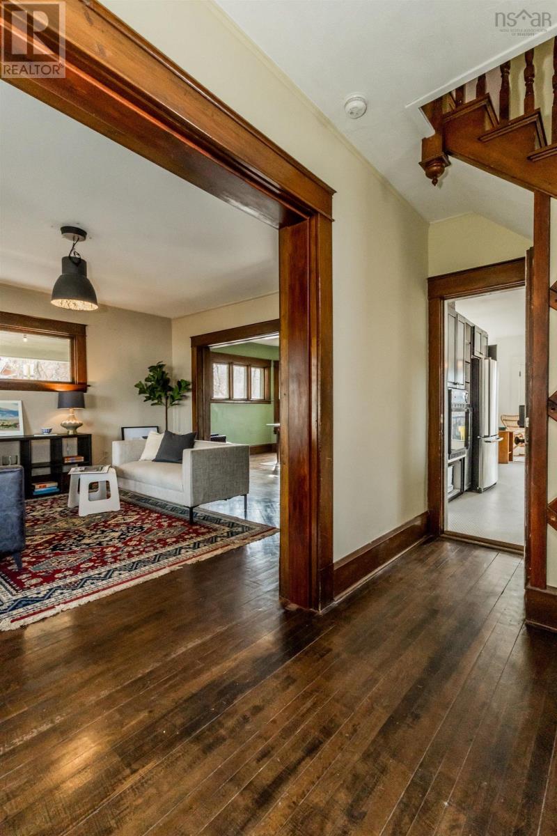 14 Locust Avenue, Wolfville, Nova Scotia  B4P 2E8 - Photo 5 - 202504788