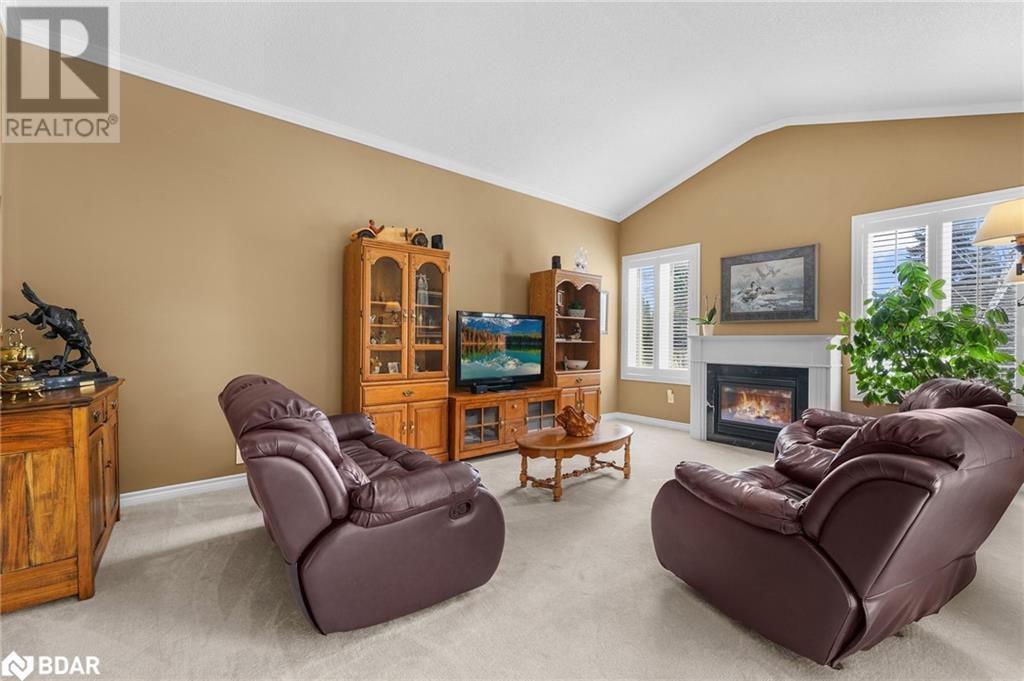 31 Collier Crescent, Angus, Ontario  L3W 0M6 - Photo 7 - 40705005