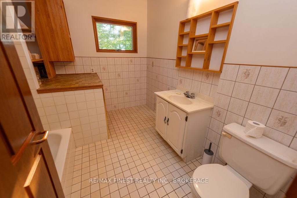 2305e Opinicon Road, Rideau Lakes, Ontario  K0G 1P0 - Photo 11 - X12017523