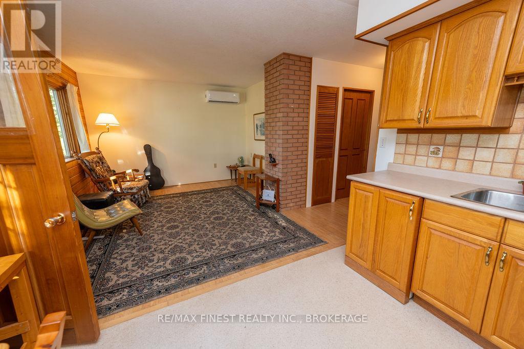 2305e Opinicon Road, Rideau Lakes, Ontario  K0G 1P0 - Photo 6 - X12017523