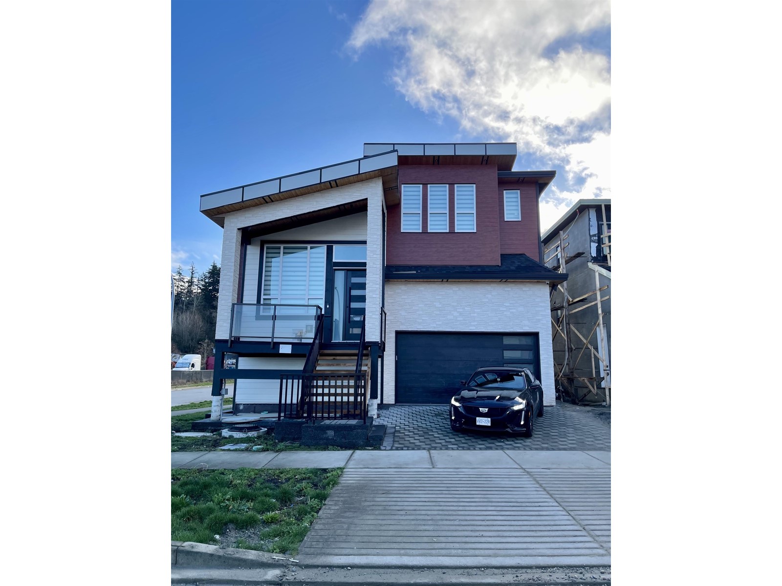 10646 124a Street, Surrey, British Columbia  V3V 0E2 - Photo 1 - R2975041