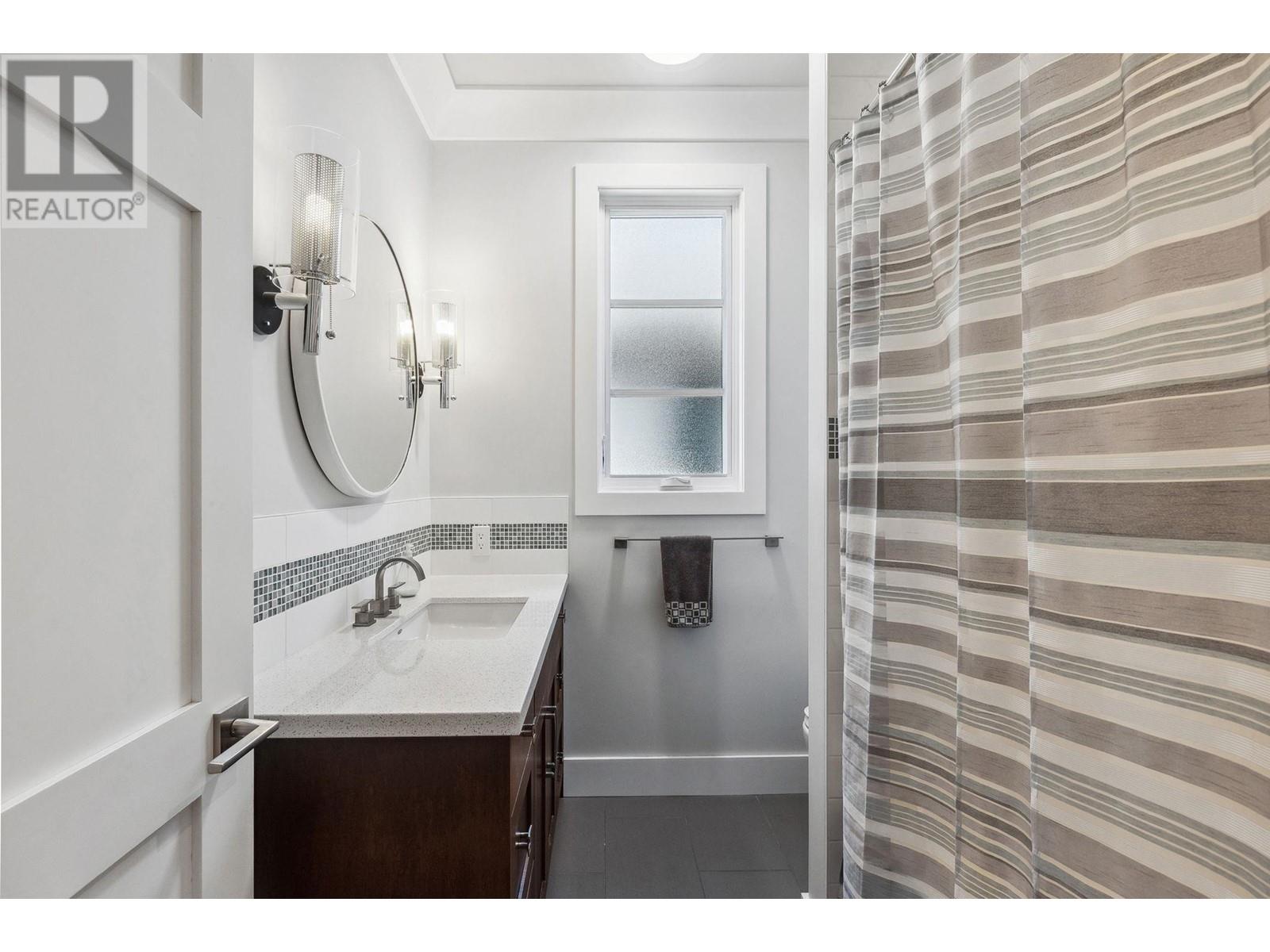 3963 W 20th Avenue, Vancouver, British Columbia  V6S 1G3 - Photo 33 - R2977137