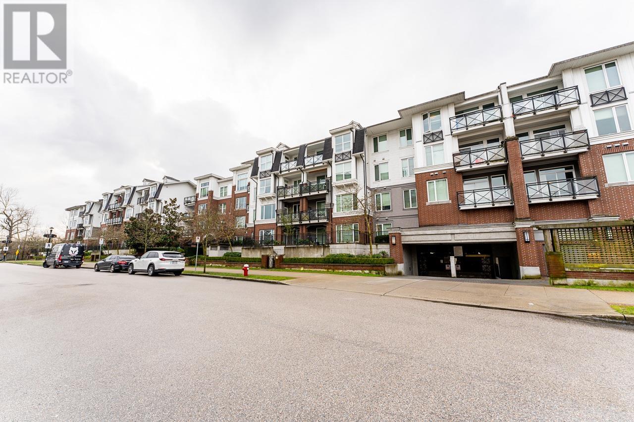 329 9388 Mckim Way, Richmond, British Columbia  V6X 0J7 - Photo 5 - R2975220