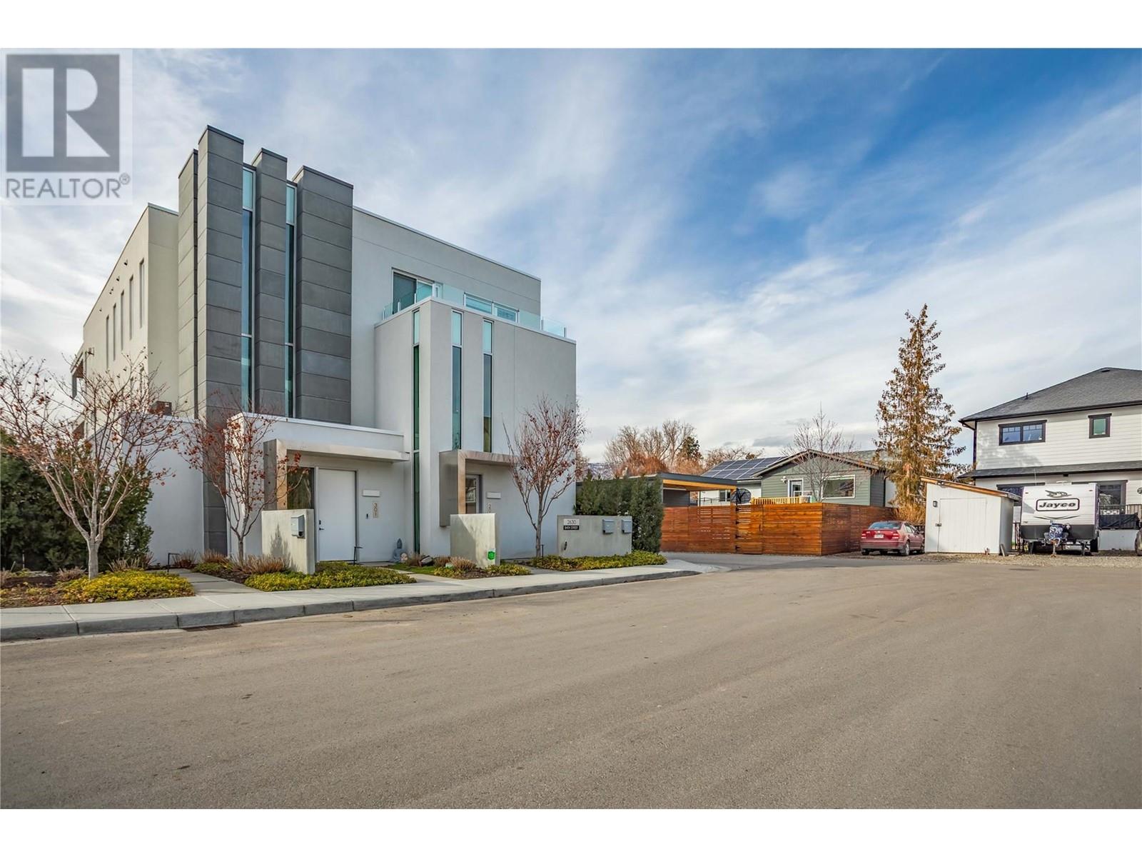 Property at 2630 Bath Street Unit# 201 image 3