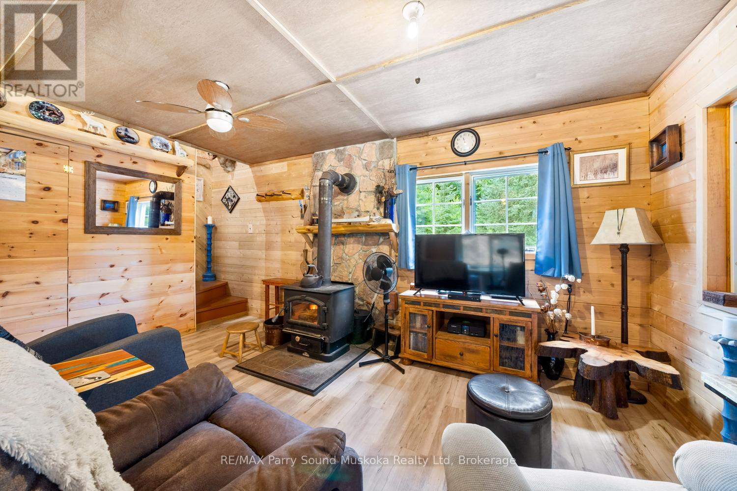 16c Magnet Road, Magnetawan, Ontario  P0A 1P0 - Photo 26 - X12017528