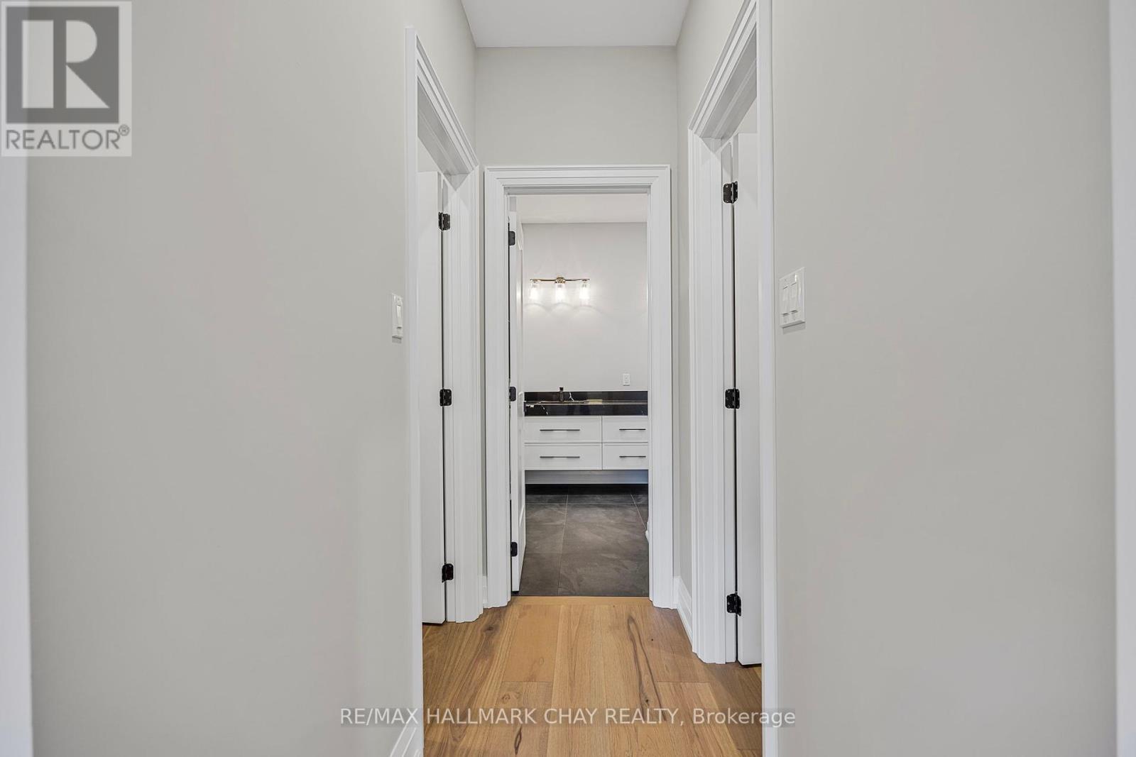 90 37th Street N, Wasaga Beach, Ontario  L9Z 2B5 - Photo 16 - S12017451