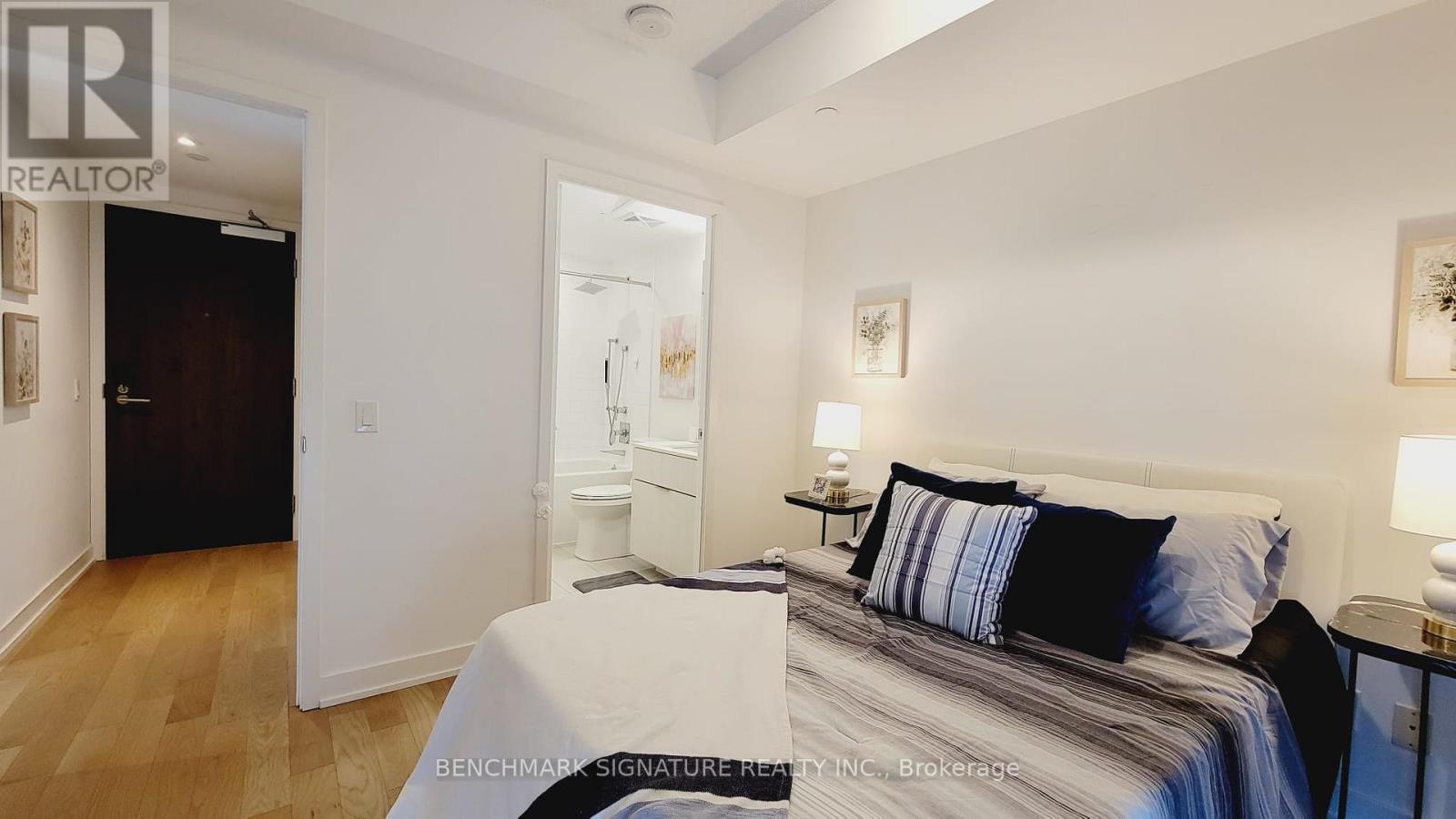 1703 - 25 Richmond Street E, Toronto, Ontario  M5C 0A6 - Photo 19 - C12015772