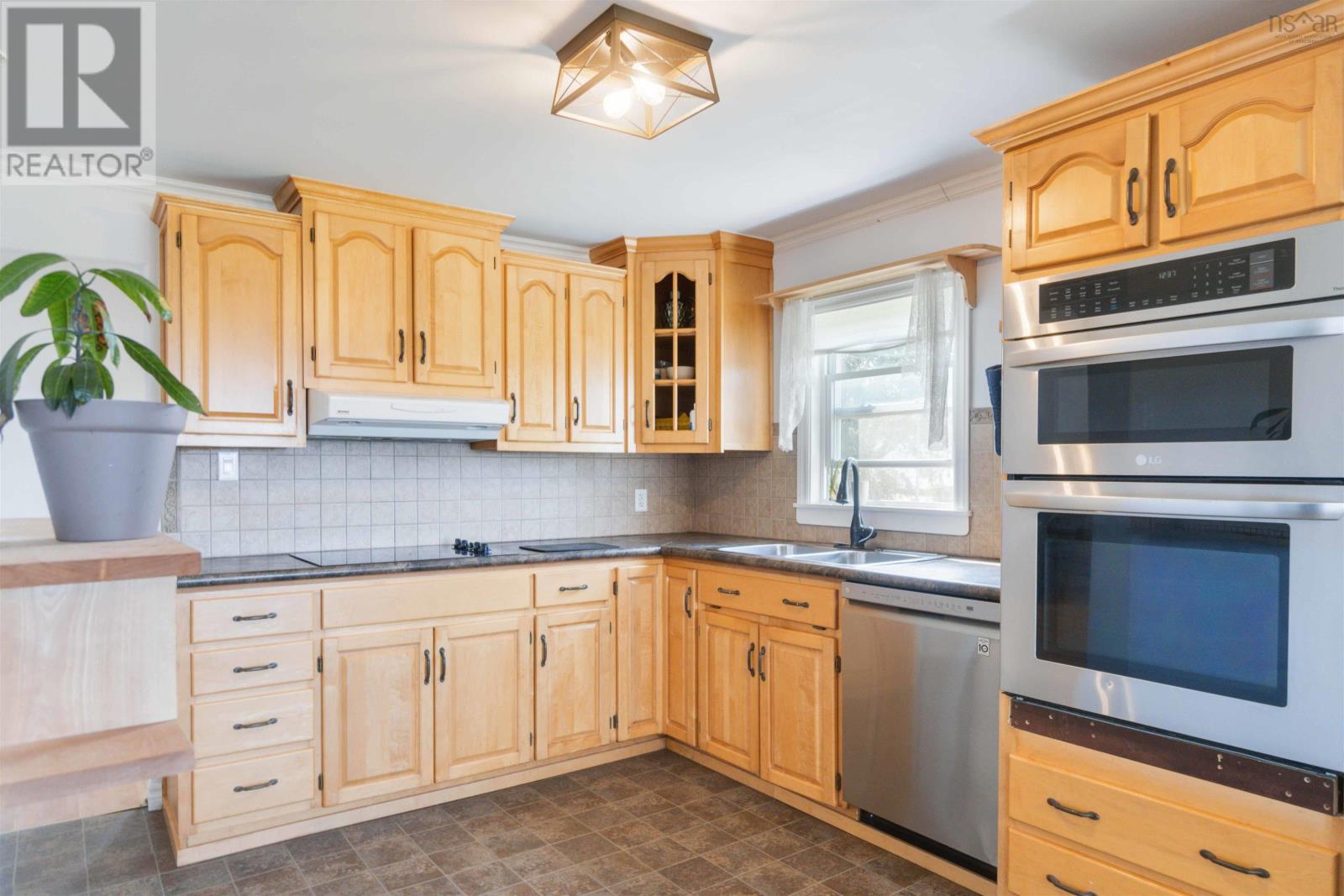 3945 Shore Road, Hillsburn, Nova Scotia  B0S 1A0 - Photo 17 - 202504794