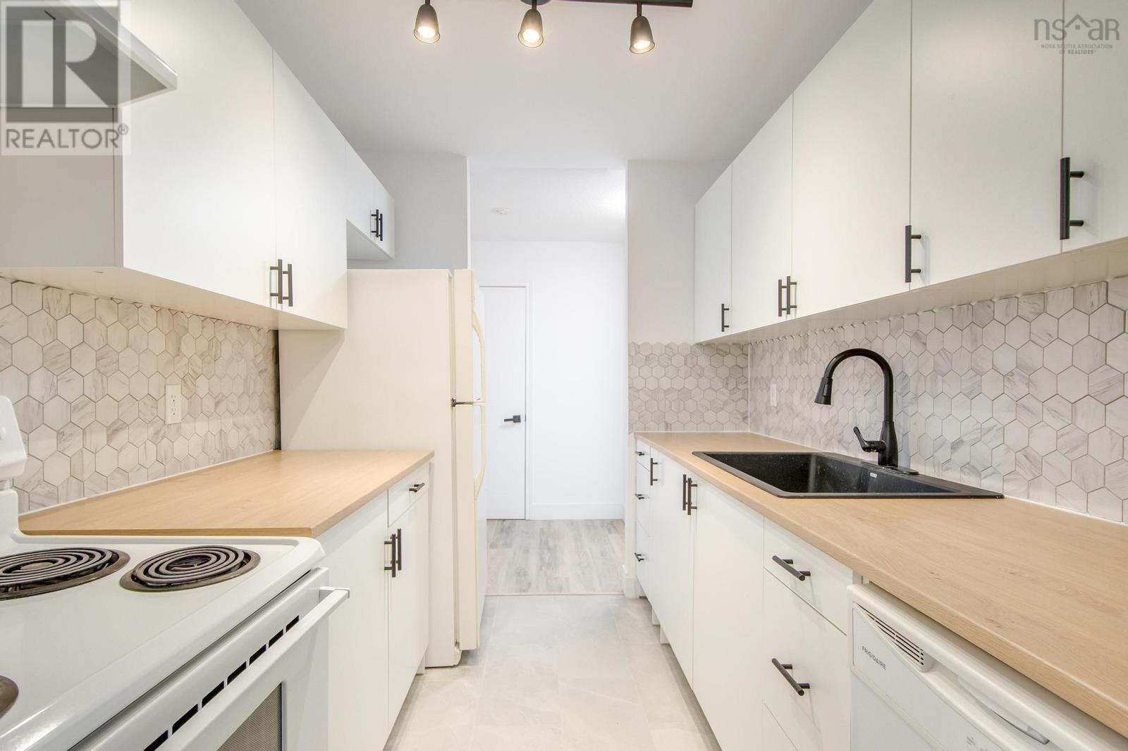 106 15 Langbrae Drive, Halifax, Nova Scotia  B3M 3W5 - Photo 8 - 202504775