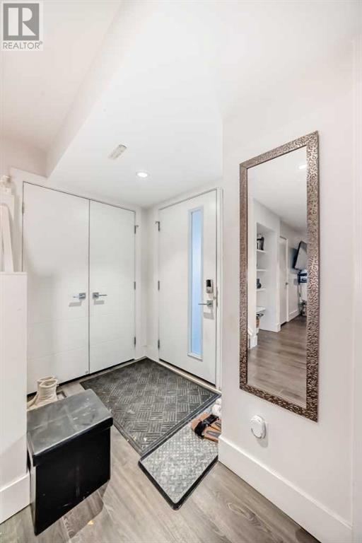 Property at 1812 47 Street NW image 4