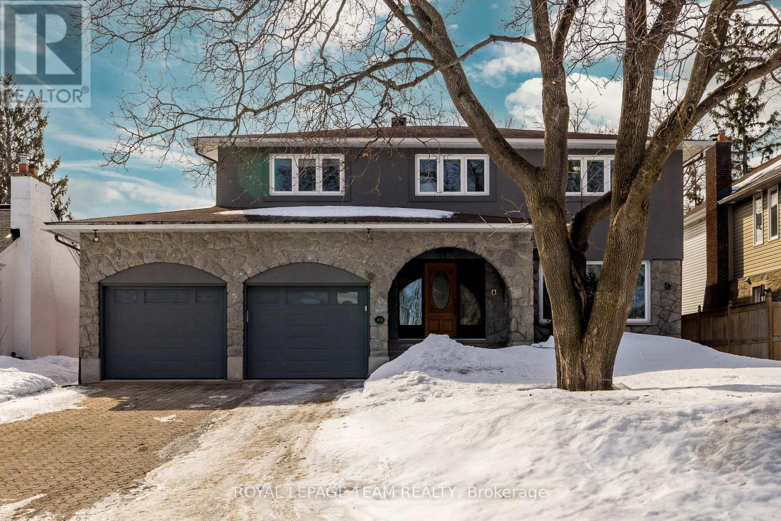 Property at 304 MOUNTBATTEN AVENUE image 1