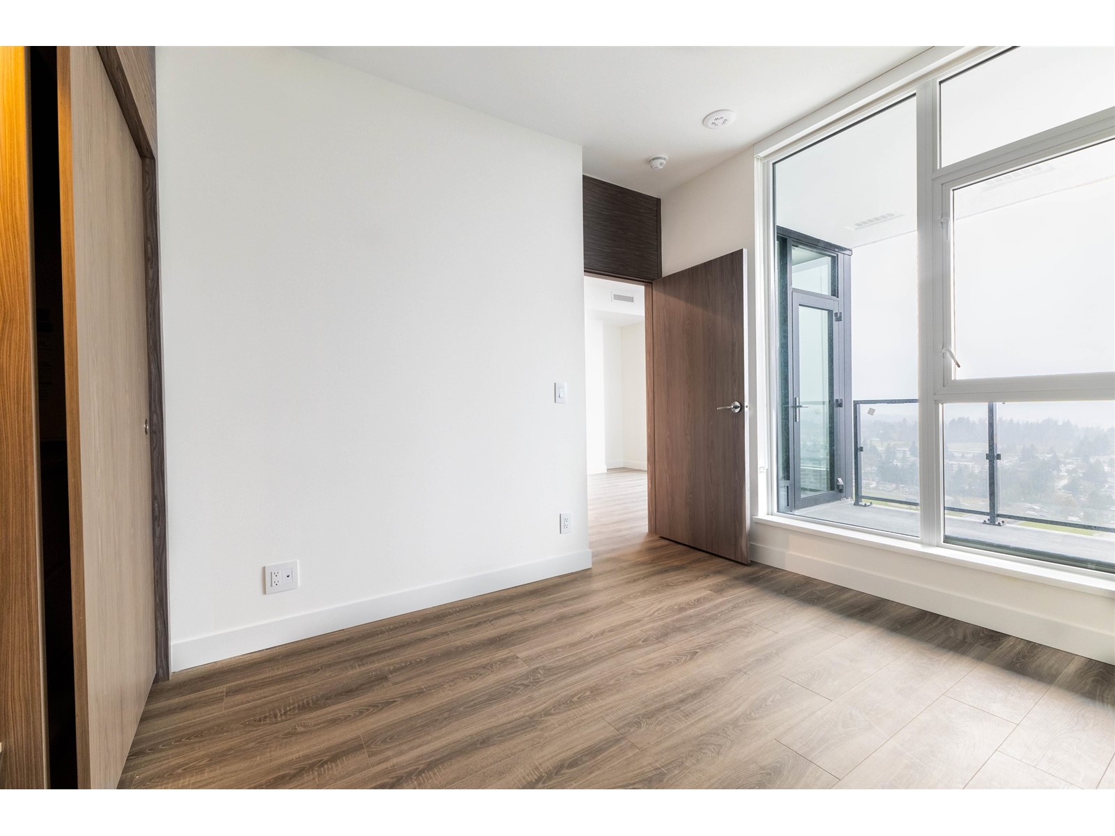 2708 10750 135a Street, Surrey, British Columbia  V3T 0V4 - Photo 13 - R2977436