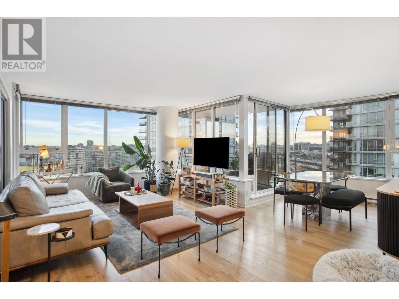 1803 33 Smithe Street, Vancouver, British Columbia  V6B 0B5 - Photo 2 - R2977469