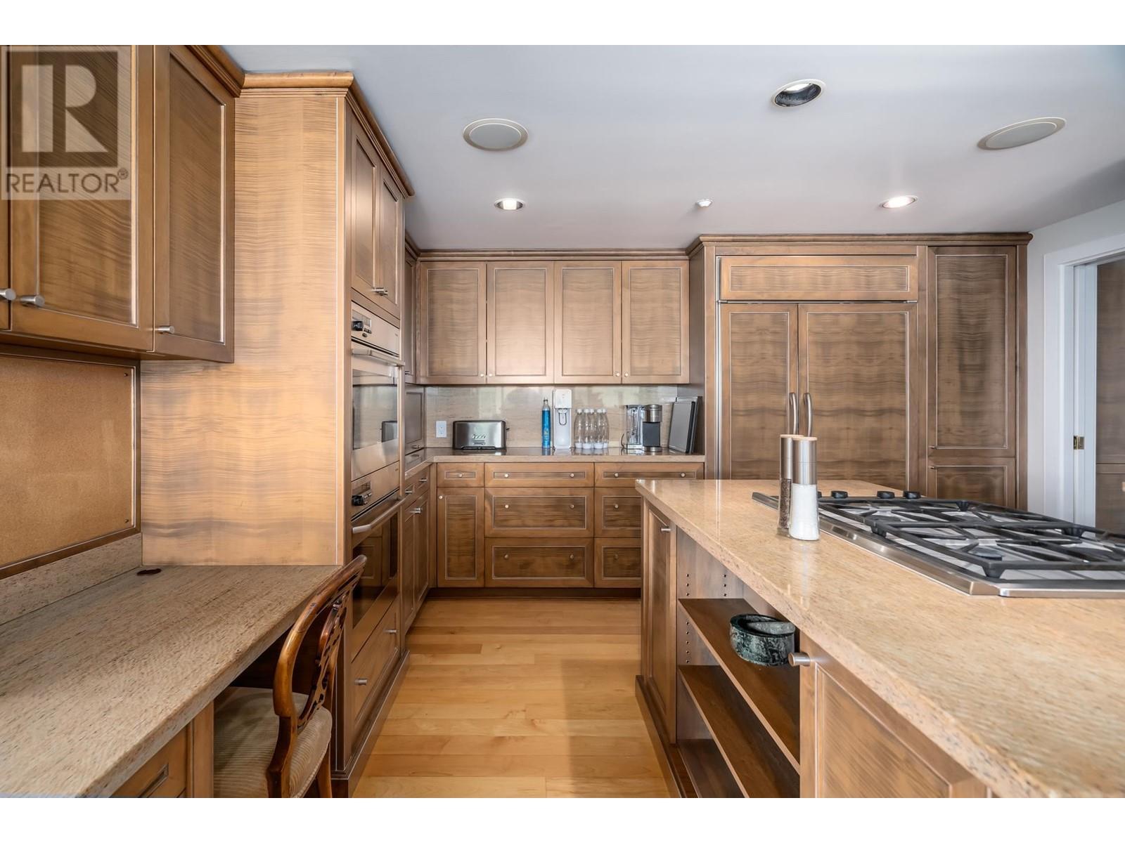 Ph13 1717 Bayshore Drive, Vancouver, British Columbia  V6G 3H3 - Photo 15 - R2977472