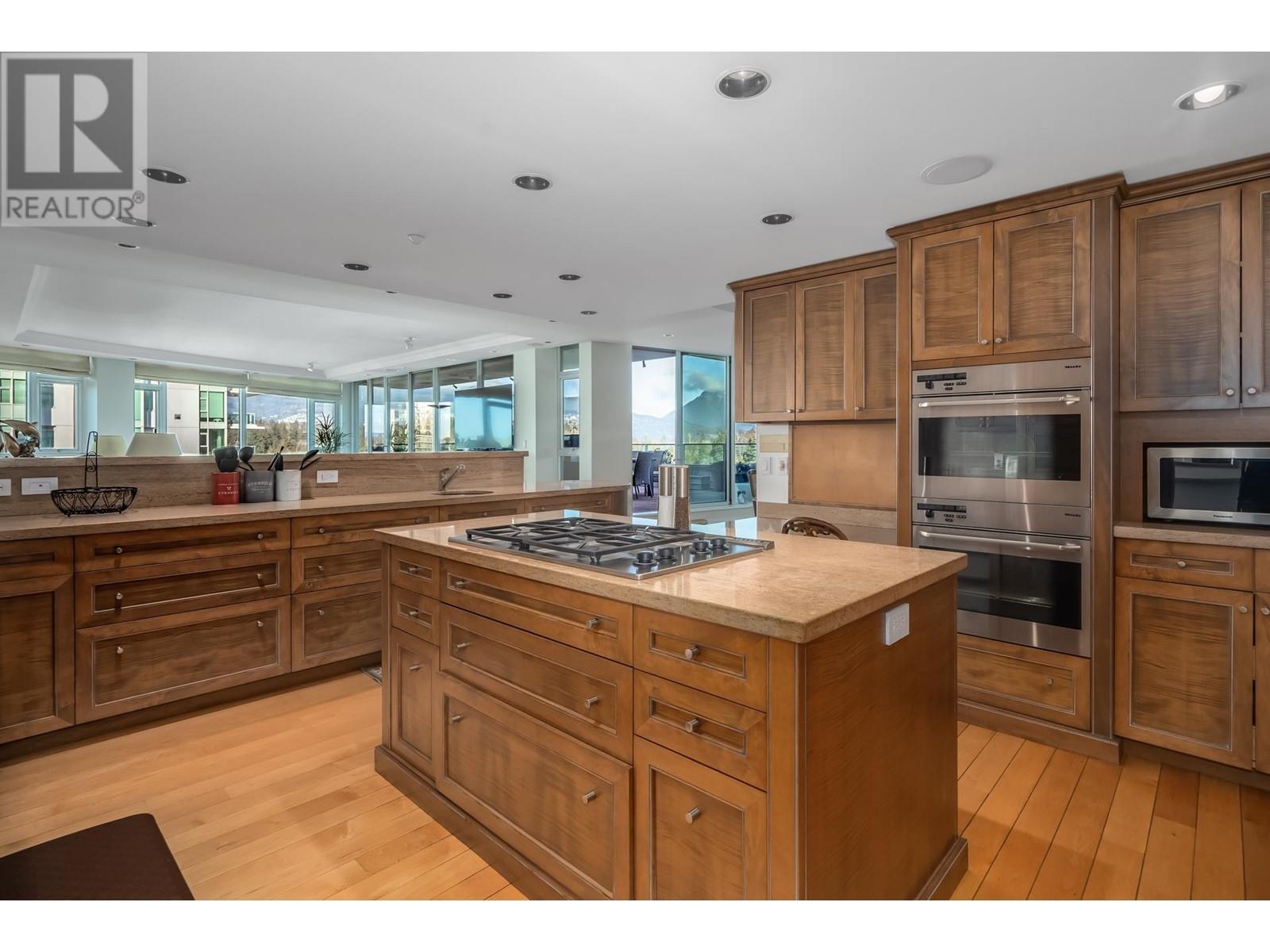 Ph13 1717 Bayshore Drive, Vancouver, British Columbia  V6G 3H3 - Photo 17 - R2977472