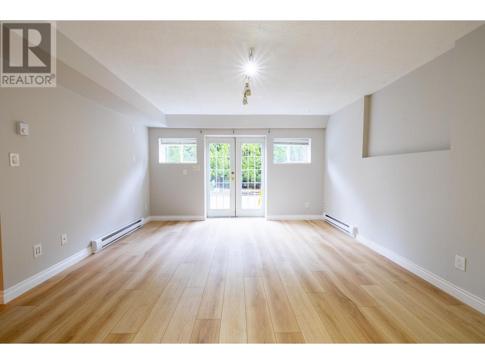 1140 Yarmouth Street, Port Coquitlam, British Columbia  V3C 5V9 - Photo 11 - R2977466