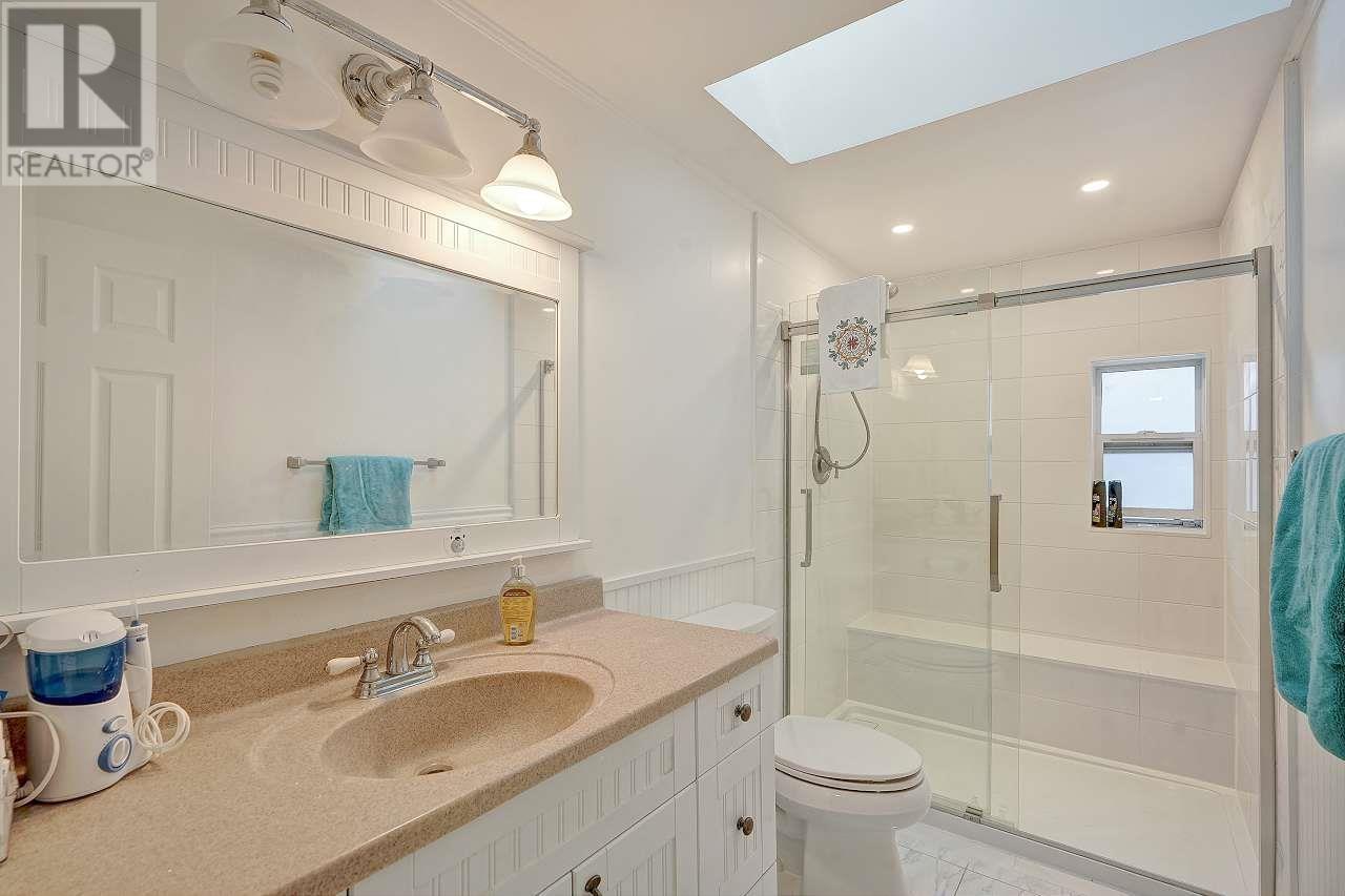 456 E 20th Street, North Vancouver, British Columbia  V7L 3B2 - Photo 6 - R2977481
