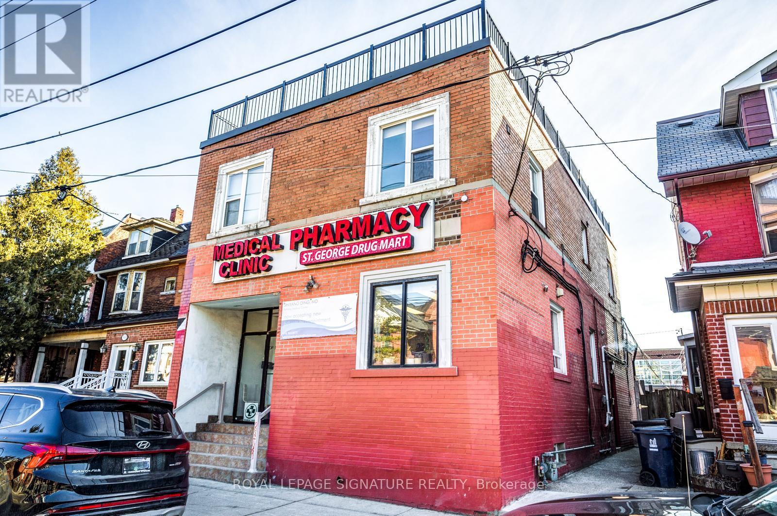 567 Bathurst Street, Toronto, Ontario  M5S 2P8 - Photo 3 - C12017563