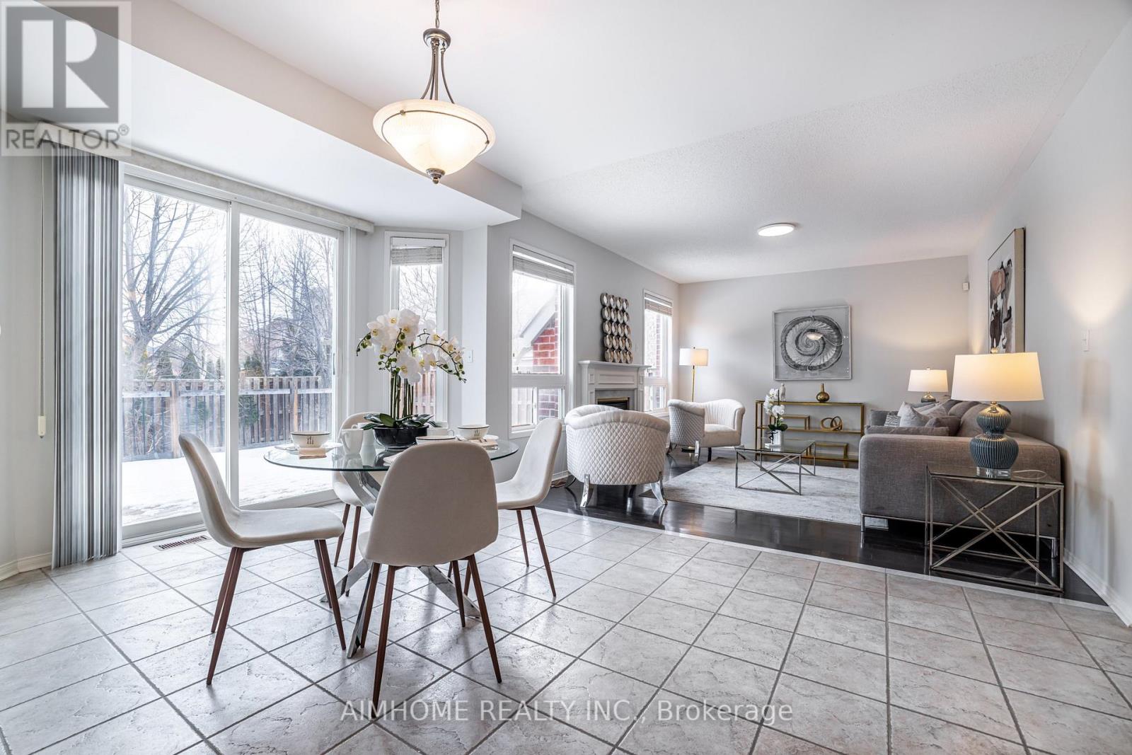 47 Golden Meadow Drive, Markham, Ontario  L6E 1E4 - Photo 11 - N12017573