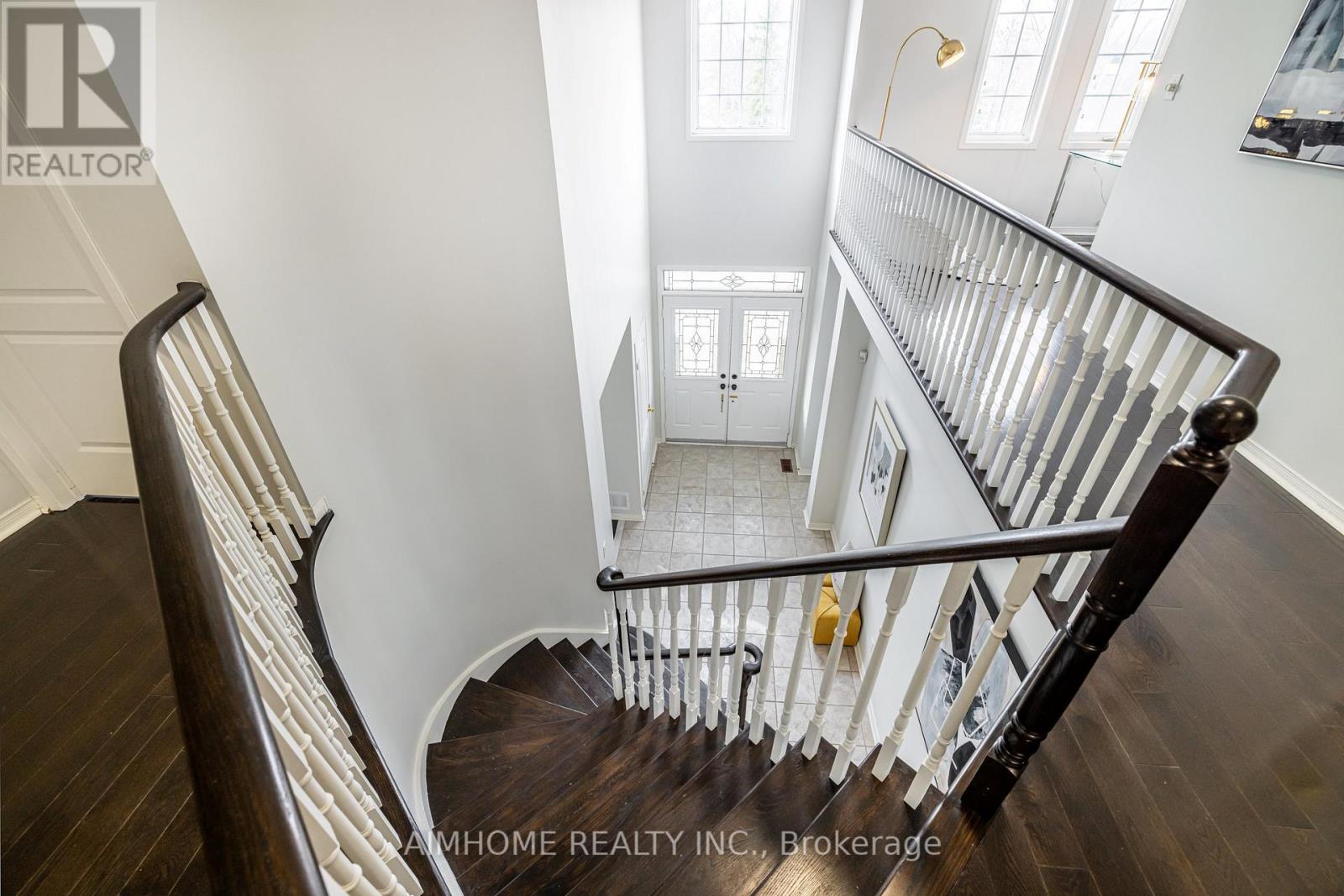 Property at 47 GOLDEN MEADOW DRIVE image 4