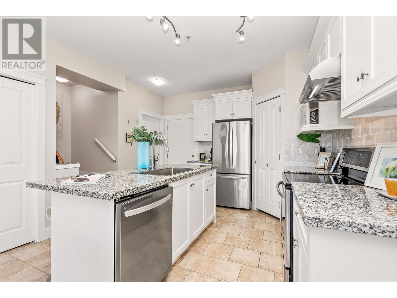 Property at 211 7908 GRAHAM AVENUE image 3