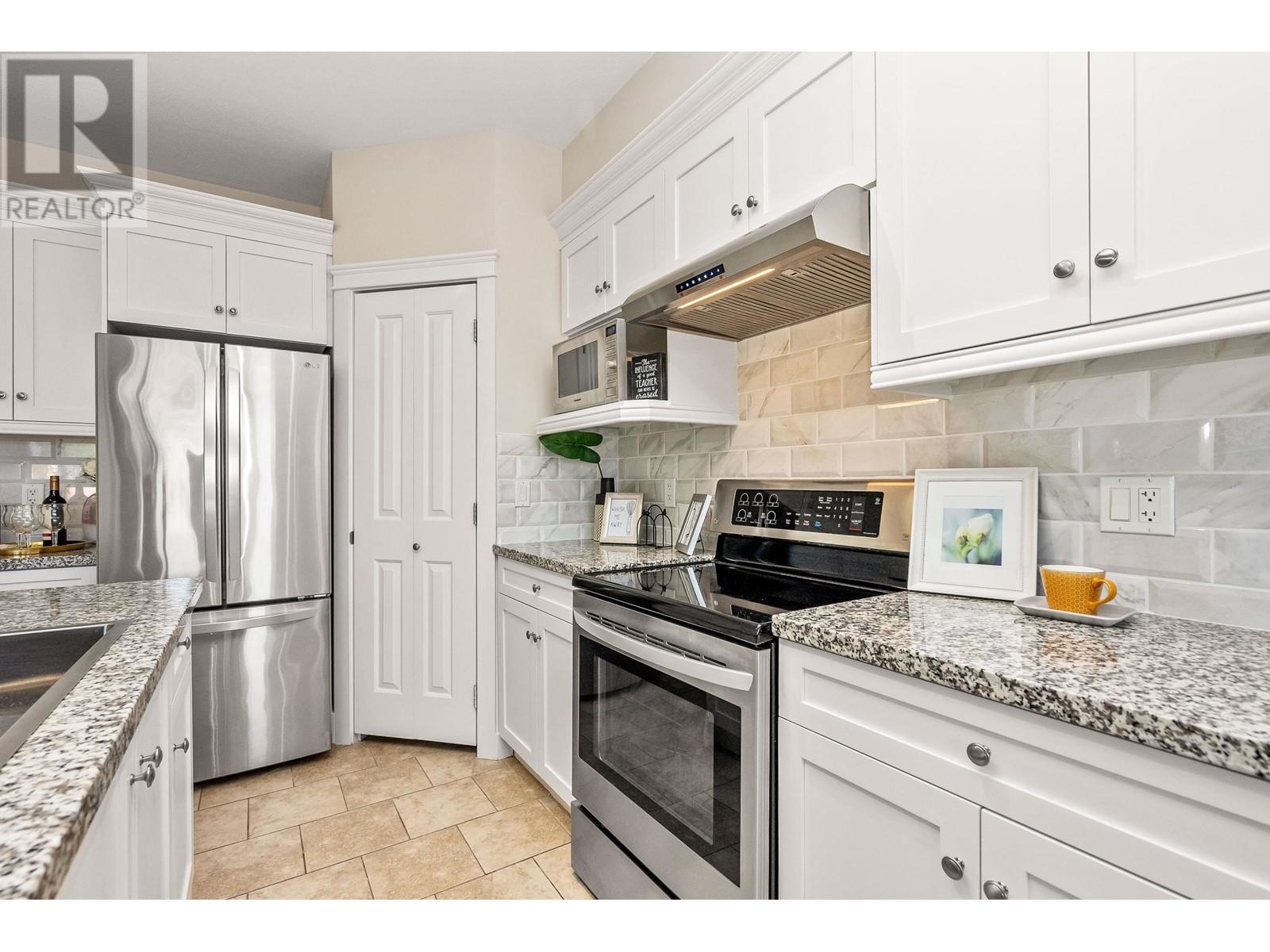 Property at 211 7908 GRAHAM AVENUE image 2