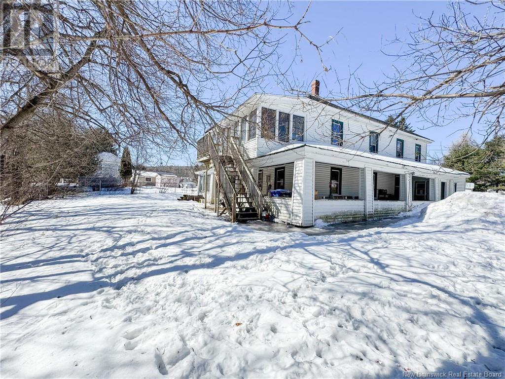 103 King Street South, Woodstock, New Brunswick  E7M 1Z9 - Photo 4 - NB113942