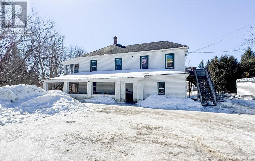103 King Street South, Woodstock, New Brunswick  E7M 1Z9 - Photo 5 - NB113942