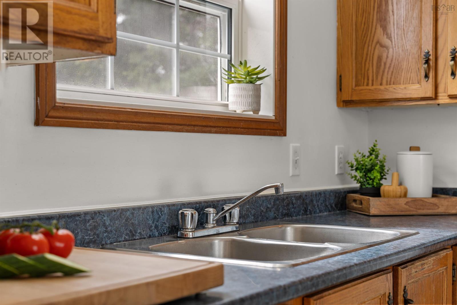 31 Sylvan Avenue, Middle Sackville, Nova Scotia  B4E 3B2 - Photo 9 - 202504803