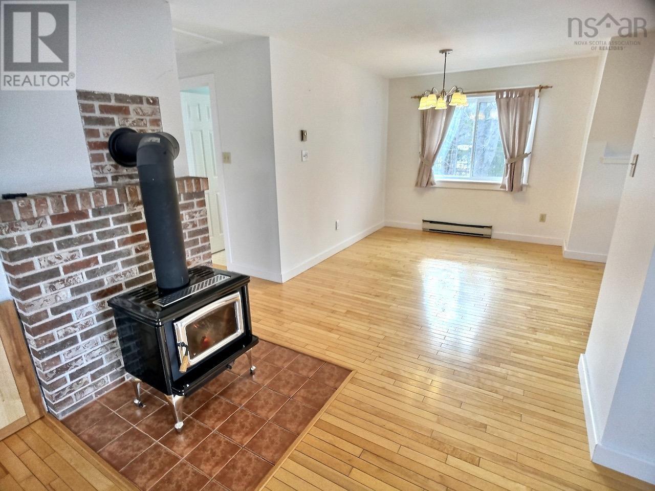 Property at 2092 Highway 201 image 5