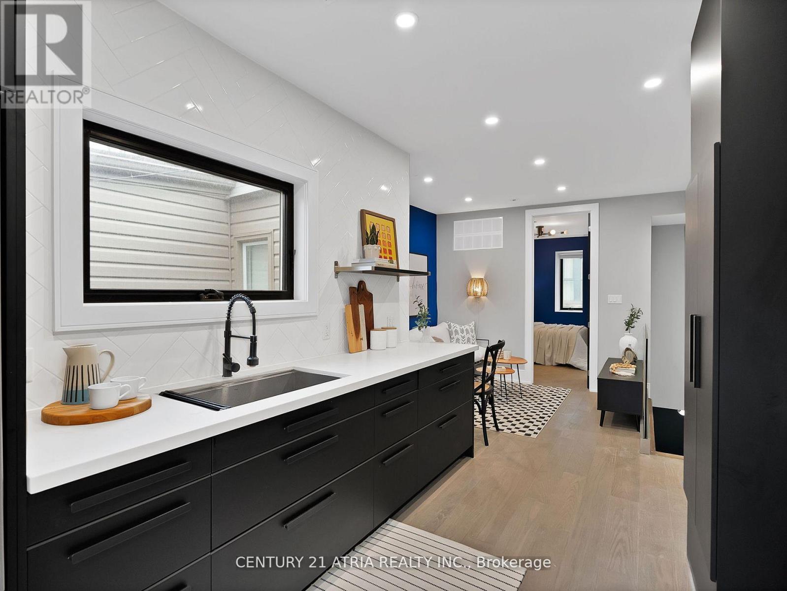 15 Rebecca Street, Toronto, Ontario  M6J 1K8 - Photo 13 - C12017232