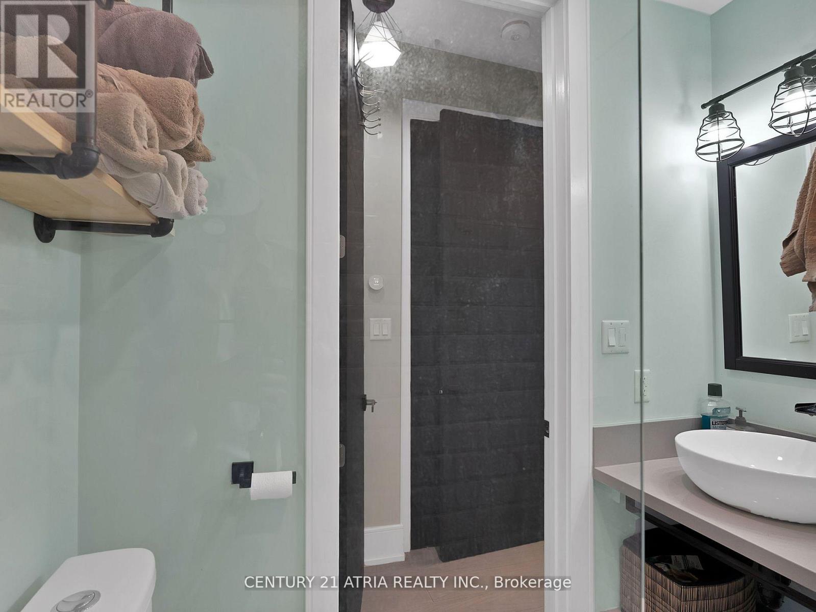 15 Rebecca Street, Toronto, Ontario  M6J 1K8 - Photo 16 - C12017232