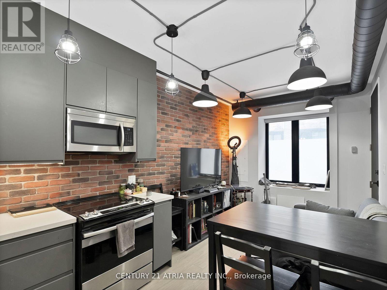 15 Rebecca Street, Toronto, Ontario  M6J 1K8 - Photo 28 - C12017232