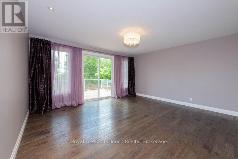 57a Maplewood Parkway, Oro-Medonte, Ontario  L3V 0K2 - Photo 17 - S12017672