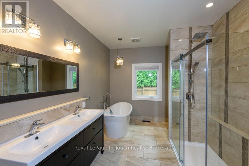 57a Maplewood Parkway, Oro-Medonte, Ontario  L3V 0K2 - Photo 18 - S12017672