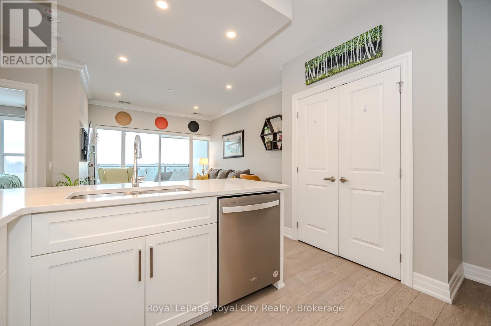 701 - 1880 Gordon Street, Guelph, Ontario  N1L 1S8 - Photo 8 - X12017664
