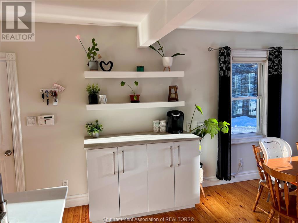 Property at 37 Nichols DRIVE image 5