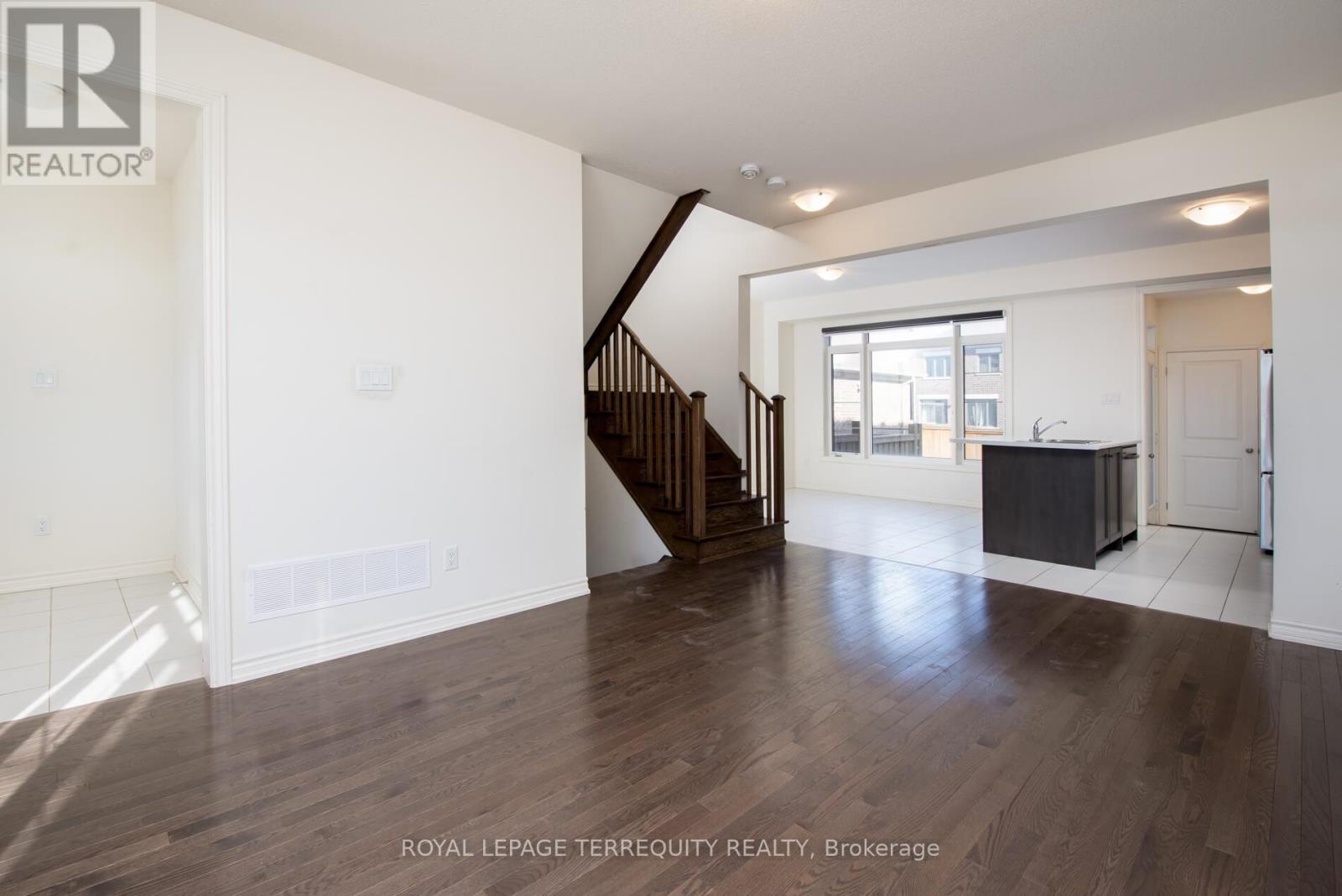 245 Coronation Road, Whitby, Ontario  L1P 0H8 - Photo 6 - E12017713
