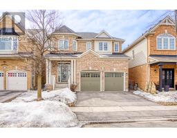 63 ROSS PATRICK CRESCENT, Newmarket, Ontario