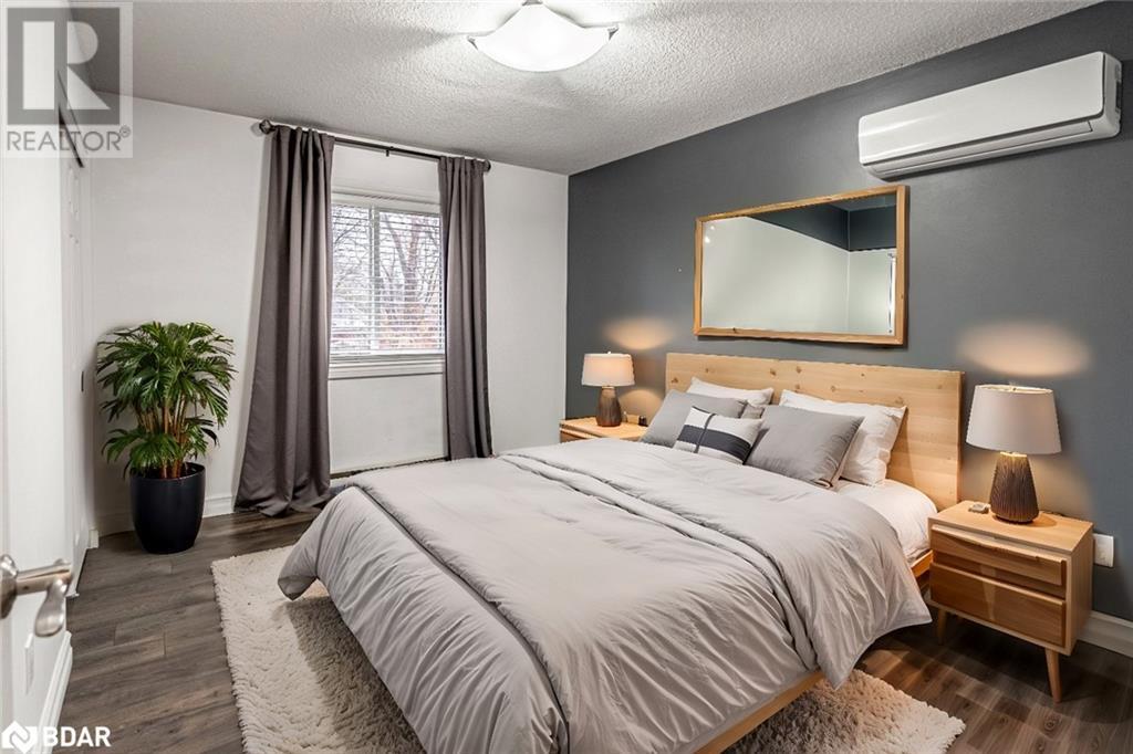 131 Clapperton Street Unit# 303, Barrie, Ontario  L4M 3G3 - Photo 11 - 40706342