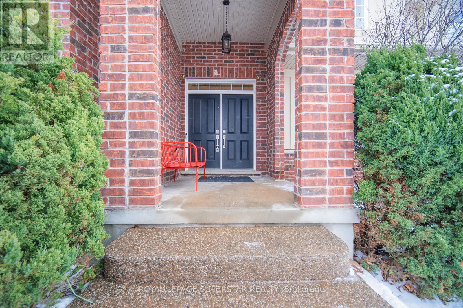 Property at 220 EDGEWATER CRESCENT image 4