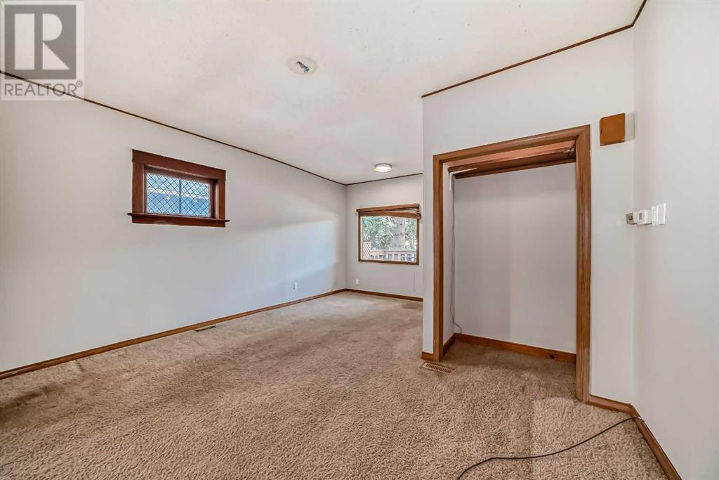 Property at 1526 34 Avenue SW image 5