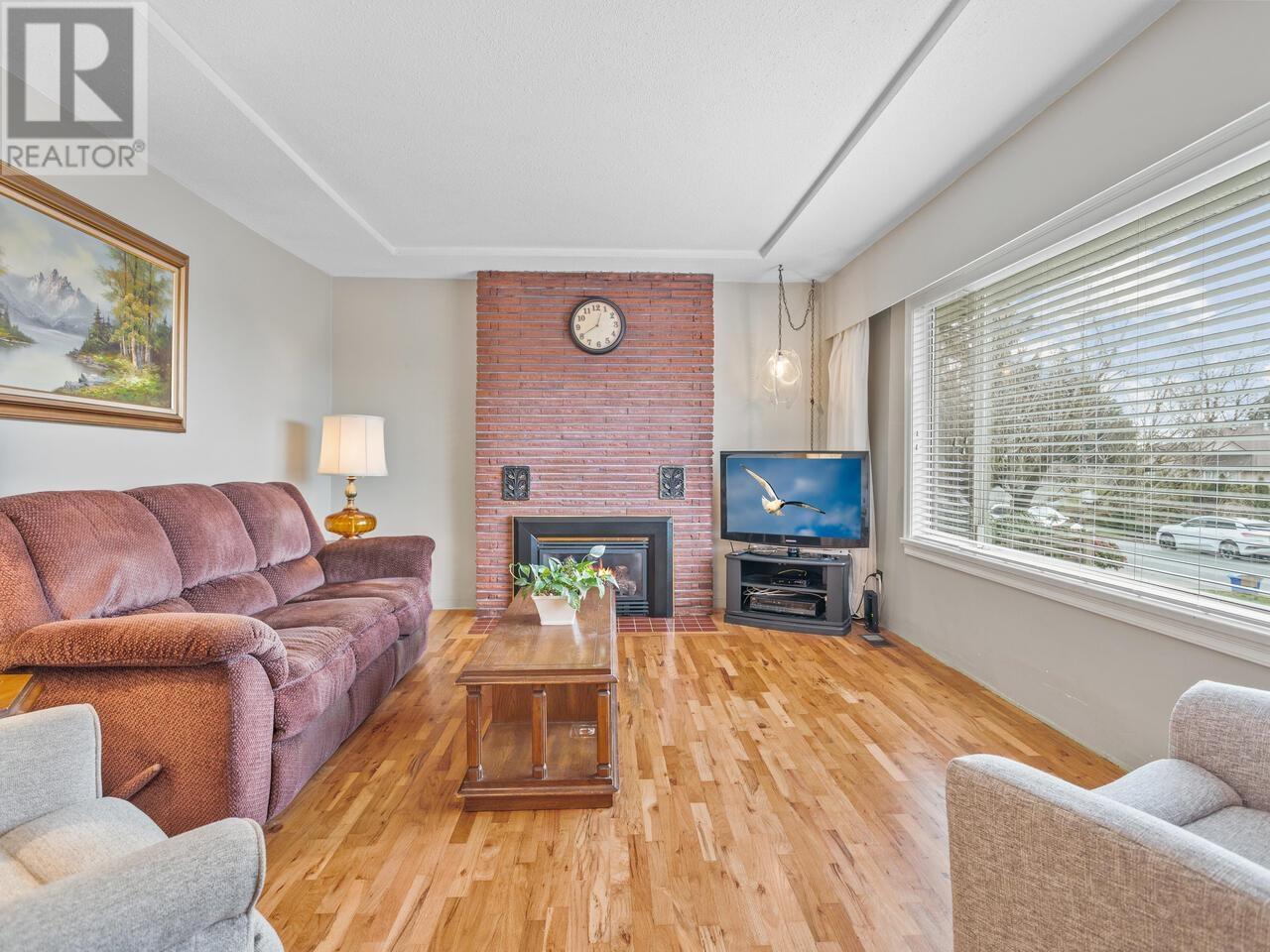 827 Quadling Avenue, Coquitlam, British Columbia  V3K 2A3 - Photo 12 - R2977290