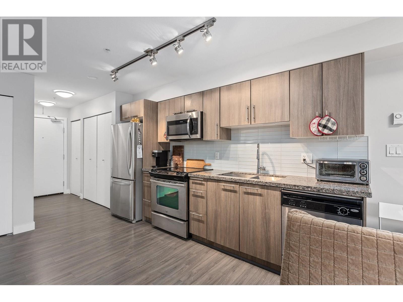 315 12075 Edge Street, Maple Ridge, British Columbia  V2X 9E6 - Photo 12 - R2977537