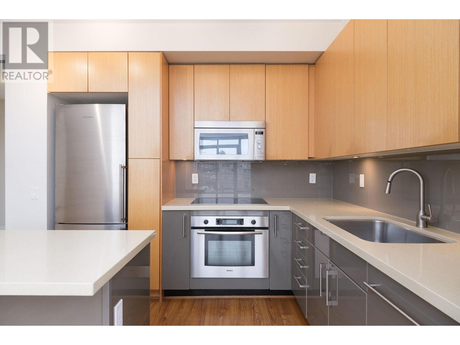 1605 1833 Crowe Street, Vancouver, British Columbia  V5Y 0A2 - Photo 10 - R2977553
