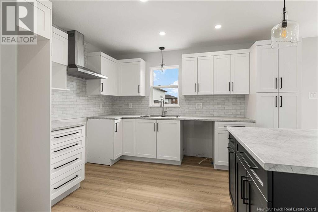Property at 176 Teaberry Avenue image 4
