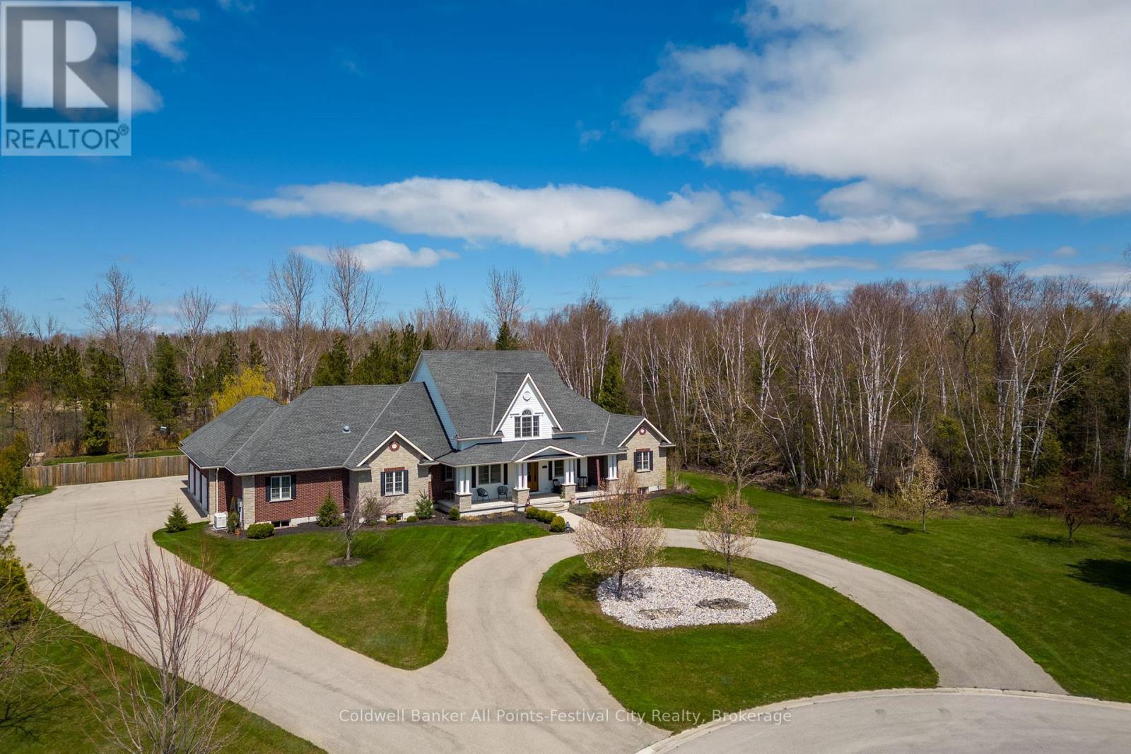 17 FAWN CREEK LANE, Bluewater, Ontario