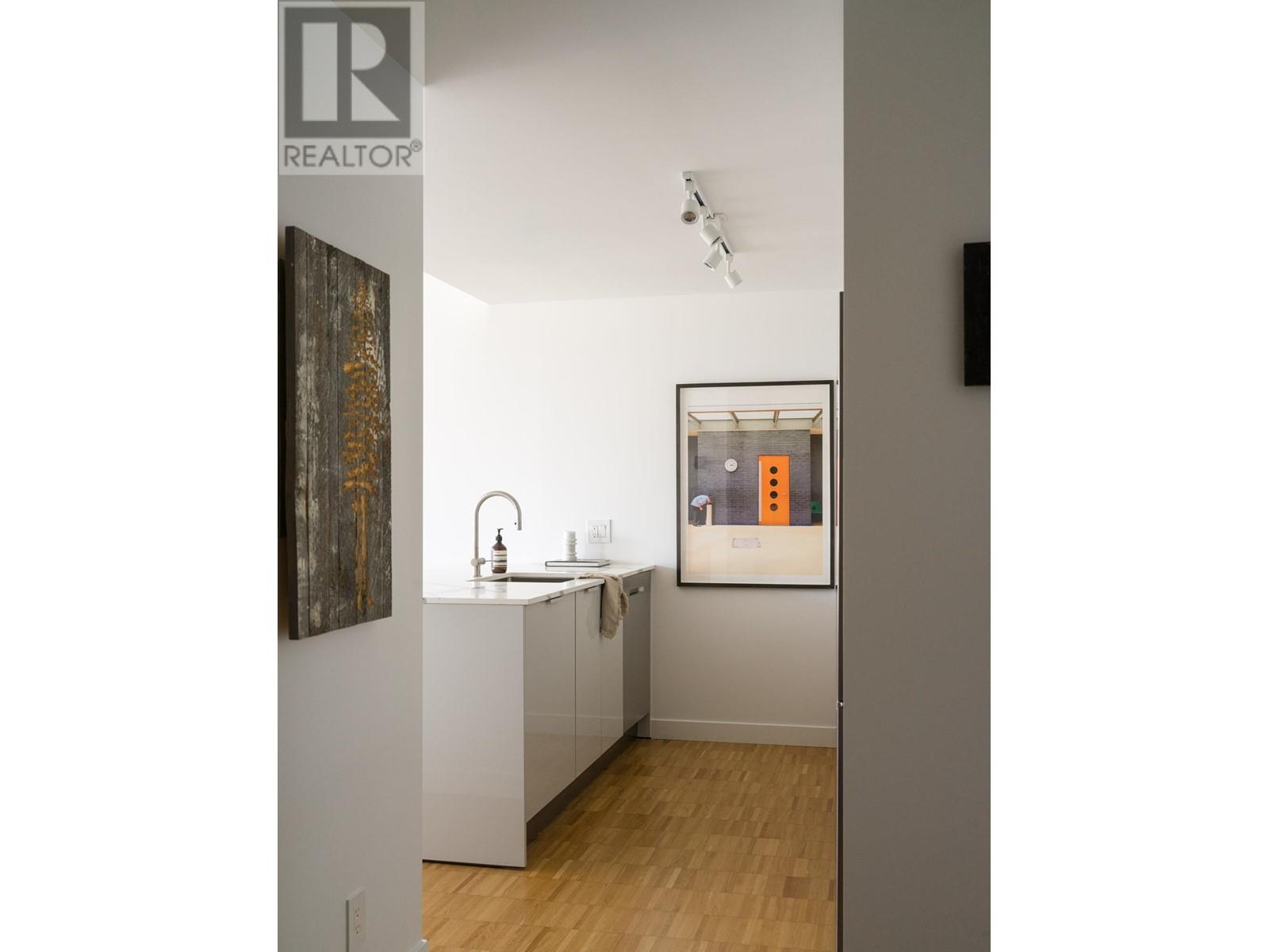 2105 128 W Cordova Street, Vancouver, British Columbia  V6B 0E6 - Photo 3 - R2964812