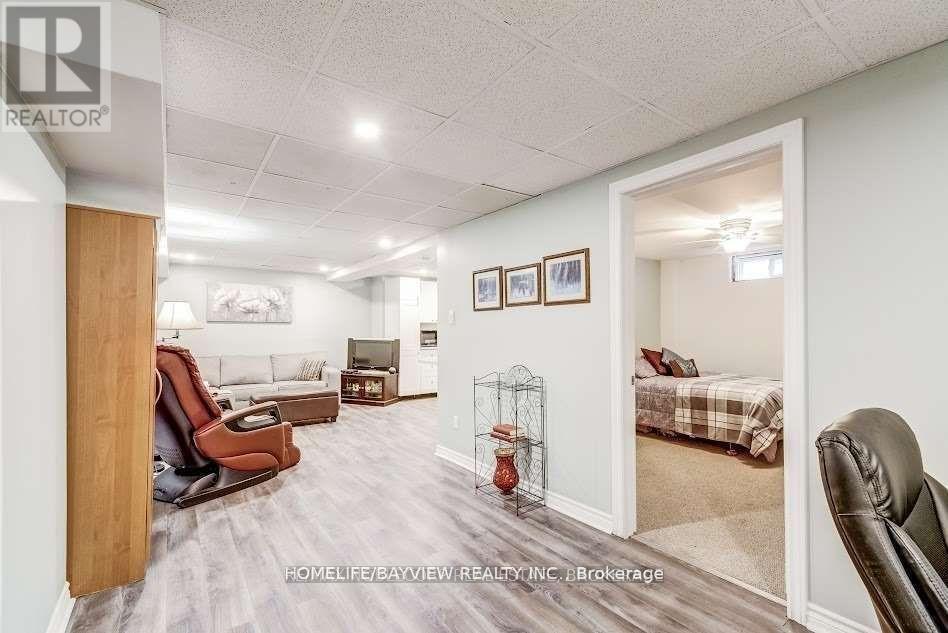 64 Rutledge ( Basement) Avenue, Newmarket, Ontario  L3Y 4T5 - Photo 5 - N12017732